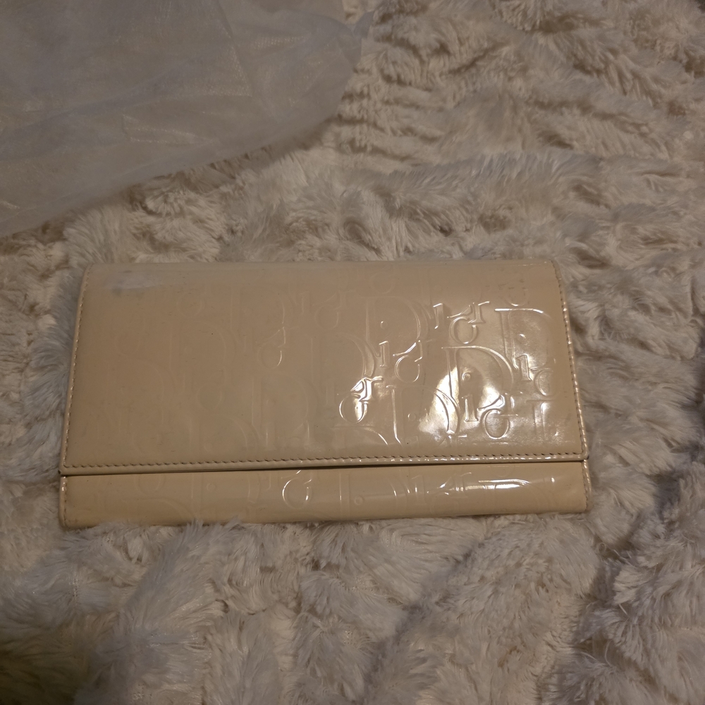 Dior Glossy Cream Wallet